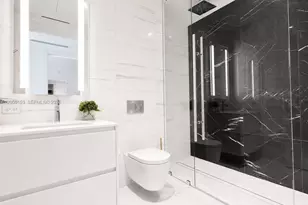 300 Biscayne Blvd Way, Miami, FL 33131 - Photo 25