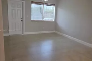 13215 NE 6th Ave, North Miami, FL 33161 - Photo 3