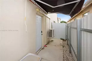 23945 SW 108th Pl, Homestead, FL 33032 - Photo 3