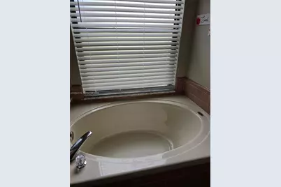 2824 Deltona St, Deltona, FL 32725 - Photo 9