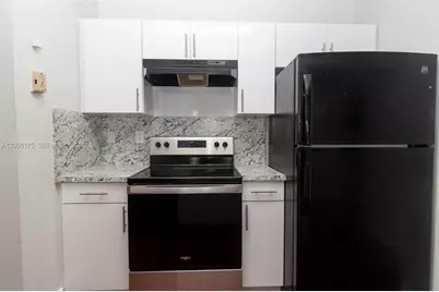 18308 NW 68th Ave #L, Hialeah, FL 33015 - Photo 3
