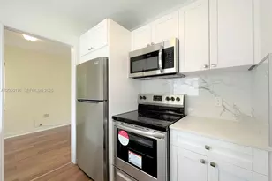 1920 Biarritz Dr, Miami Beach, FL 33141 - Photo 11
