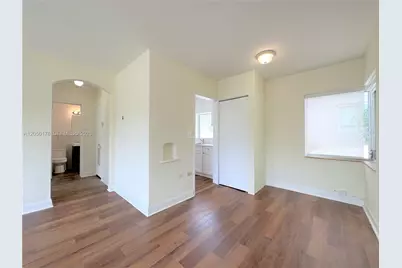 1920 Biarritz Dr #3, Miami Beach, FL 33141 - Photo 7