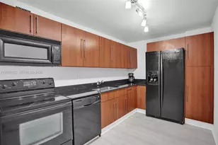 3000 S Ocean Dr, Hollywood, FL 33019 - Photo 15