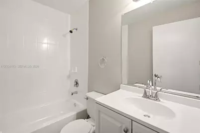 2555 W 65th St, Hialeah, FL 33016 - Photo 19