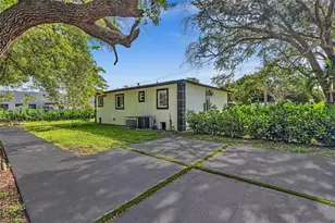 5850 NE 3rd Ave, Miami, FL 33137 - Photo 27