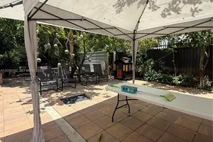 5431 NW 17th Ct, Lauderhill, FL 33313 - Photo 11