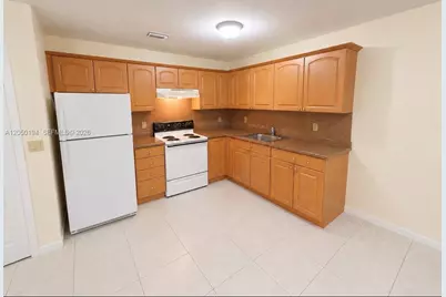 2227 Monroe St #6, Hollywood, FL 33020 - Photo 5