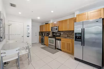 945 Michigan Ave #3, Miami Beach, FL 33139 - Photo 7