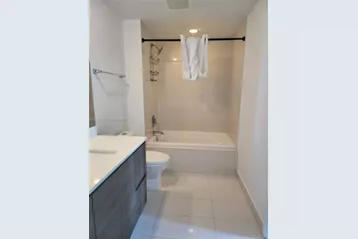 1100 S Miami Ave #3707, Miami, FL 33130 - Photo 7