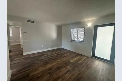 529 SW 4th St #301, Miami, FL 33130 - Photo 13
