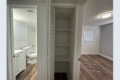 529 SW 4th St #301, Miami, FL 33130 - Photo 17