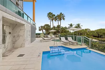 1455 Ocean Dr #1009, Miami Beach, FL 33139 - Photo 23