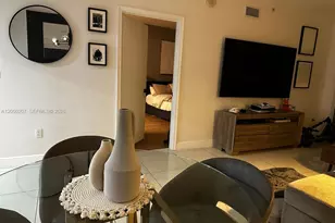 1750 N Bayshore Dr, Miami, FL 33132 - Photo 3