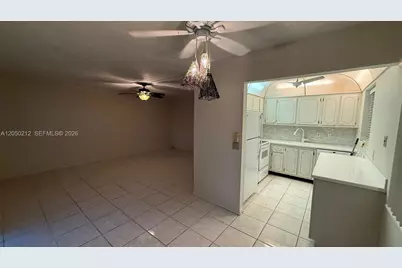 573 E Durham U #573, Deerfield Beach, FL 33442 - Photo 11