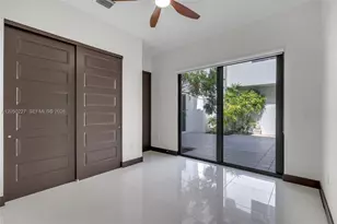 15455 NW 88th Ct, Miami Lakes, FL 33018 - Photo 17