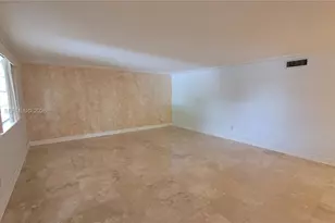 11960 NE 19th Dr, North Miami, FL 33181 - Photo 1