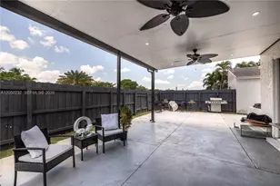 19853 NW 64th Pl, Hialeah, FL 33015 - Photo 21