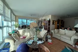 5055 Collins Ave, Miami Beach, FL 33140 - Photo 3