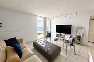 2401 Collins Ave, Miami Beach, FL 33140 - Photo 5
