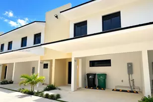 552 NW 7th St, Florida City, FL 33034 - Photo 23