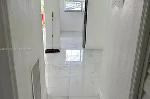 7101 SW 89th Ct, Miami, FL 33173 - Photo 1