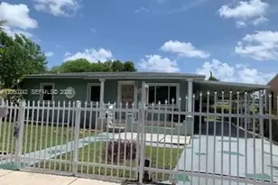 1630 NW 124th St, North Miami, FL 33167 - Photo 1