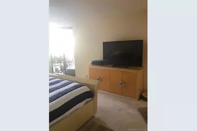 2000 Towerside Ter #905, Miami, FL 33138 - Photo 11