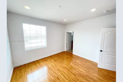 2307 Washington St #4, Hollywood, FL 33020 - Photo 9