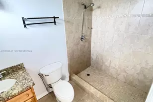 2307 Washington St, Hollywood, FL 33020 - Photo 11