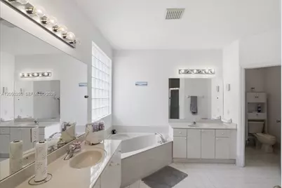 14623 SW 11th St, Miami, FL 33184 - Photo 37