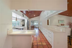 23595 SW 152nd Ave, Homestead, FL 33032 - Photo 7