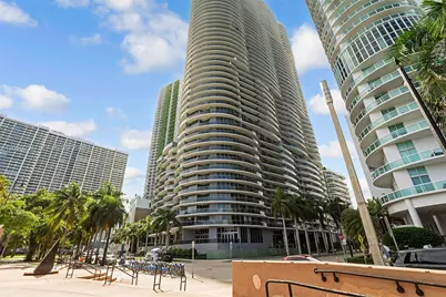 488 NE 18th St #3903, Miami, FL 33132 - Photo 1