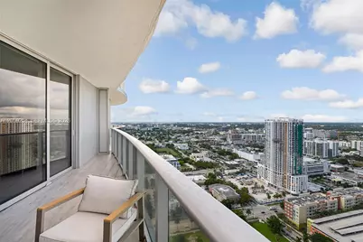 488 NE 18th St #3903, Miami, FL 33132 - Photo 13