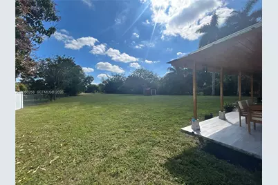 416 Bayberry Dr, Plantation, FL 33317 - Photo 27