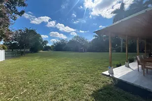 416 Bayberry Dr, Plantation, FL 33317 - Photo 27