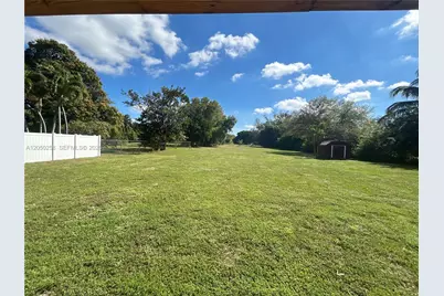 416 Bayberry Dr, Plantation, FL 33317 - Photo 29