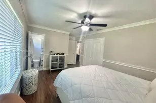416 Bayberry Dr, Plantation, FL 33317 - Photo 9