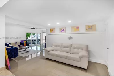 2424 NE 18th Ave, Wilton Manors, FL 33305 - Photo 7