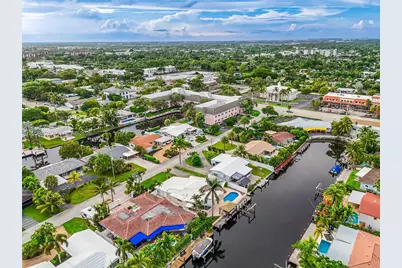 2424 NE 18th Ave, Wilton Manors, FL 33305 - Photo 45