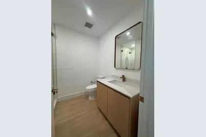 90 NE 32 St #210, Miami, FL 33137 - Photo 9
