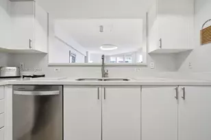 17375 Collins Ave, Sunny Isles Beach, FL 33160 - Photo 15