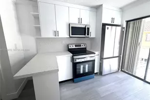 2740 W 62nd St, Hialeah, FL 33016 - Photo 5