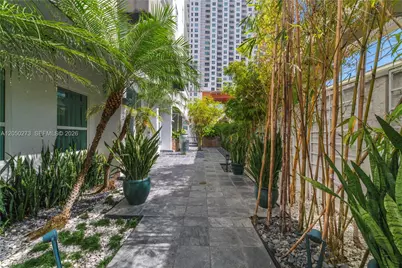 234 NE 3rd St #305, Miami, FL 33132 - Photo 11