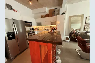 234 NE 3rd St #305, Miami, FL 33132 - Photo 1