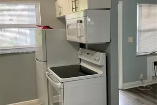 2137 Hayes St, Hollywood, FL 33020 - Photo 3