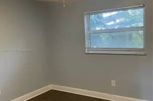 2137 Hayes St, Hollywood, FL 33020 - Photo 5