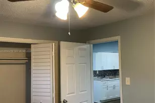 2137 Hayes St, Hollywood, FL 33020 - Photo 7
