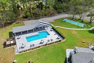 10548 Quincy Ct, Lehigh Acres, FL 33936 - Photo 23