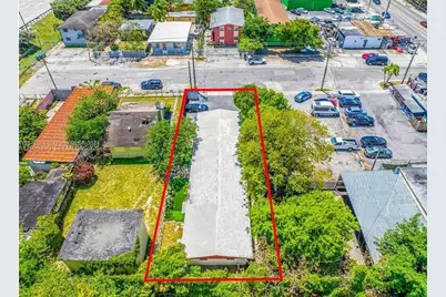 669 NW 28th St #4, Miami, FL 33127 - Photo 3